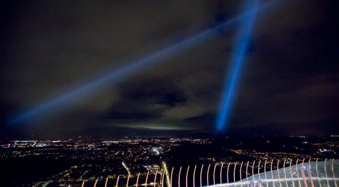 Lichter über Stuttgart: Nächtliche Eindrücke vom Fernsehturm und stilvolle Cocktails in luftiger Höhe